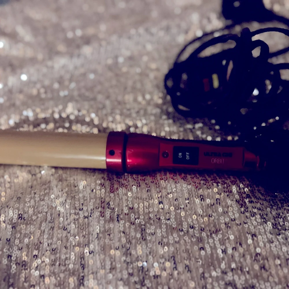 chi orbit gold and Red Curling Wand - Picture 3 of 3